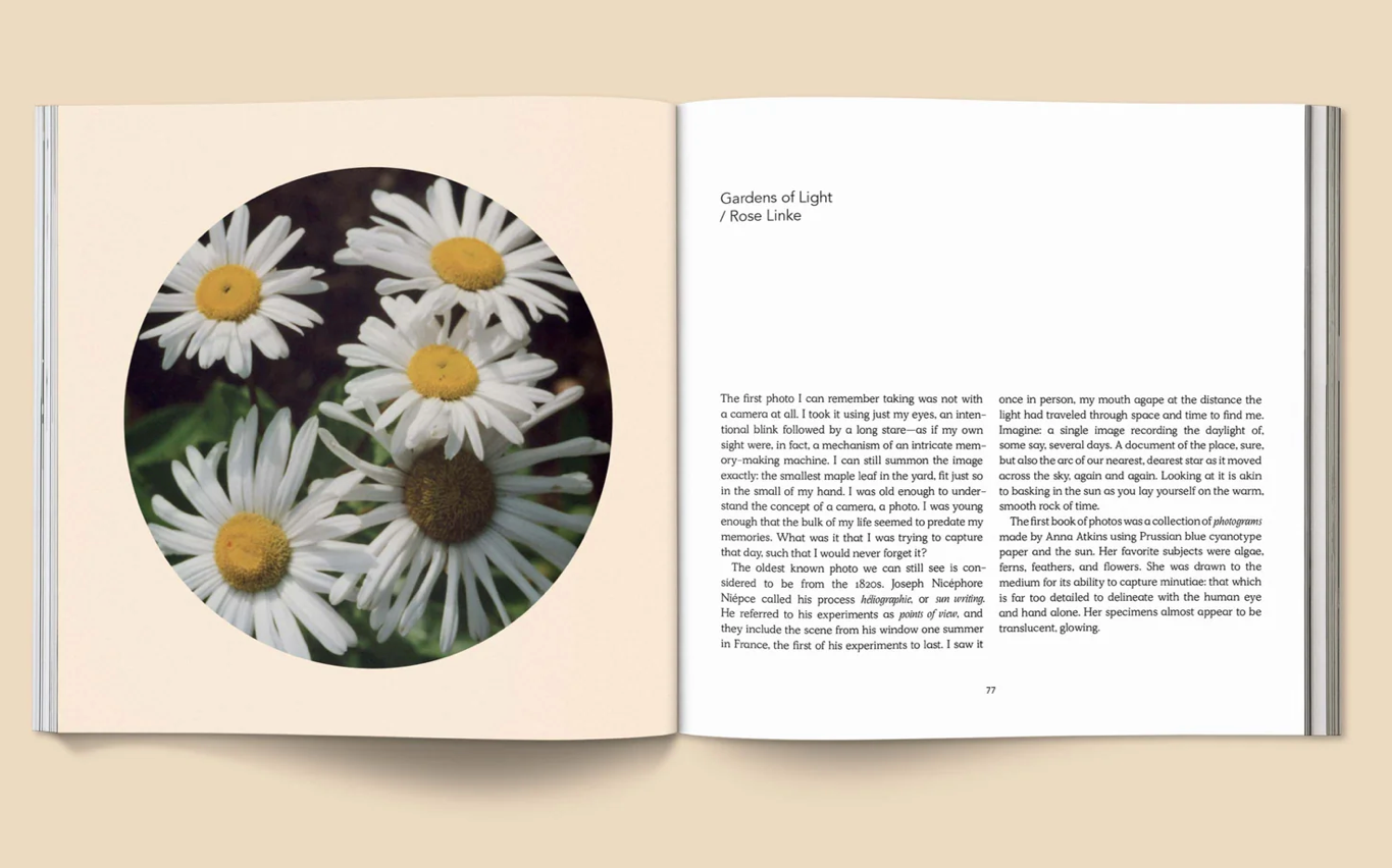 broccoli-mag-forgotten-flowers-book-a-collection-of-found-floral-photography-cuemars-2