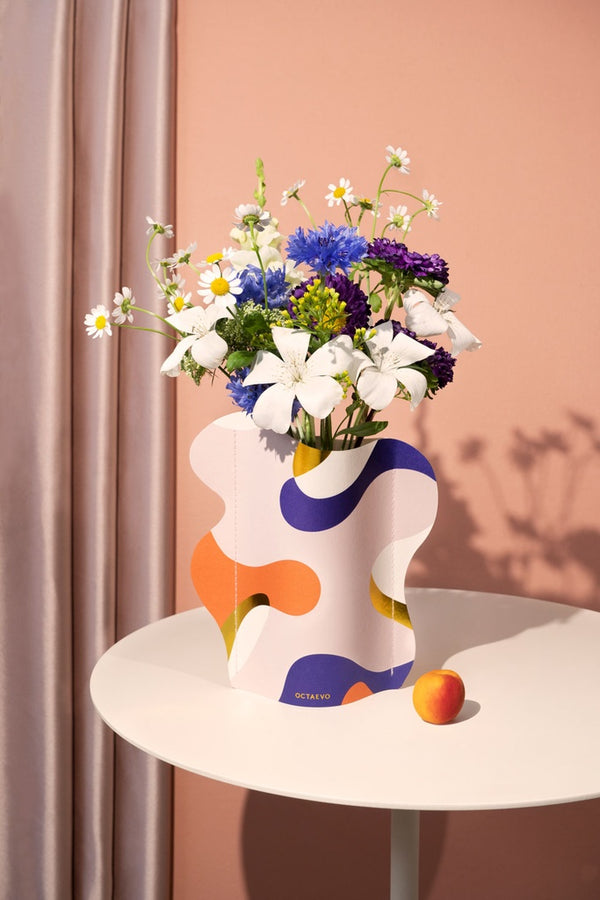 Pink, orange, purple and gold paper vase Gaia by Barcelona based brand Octaevo, available at www.cuemars.com