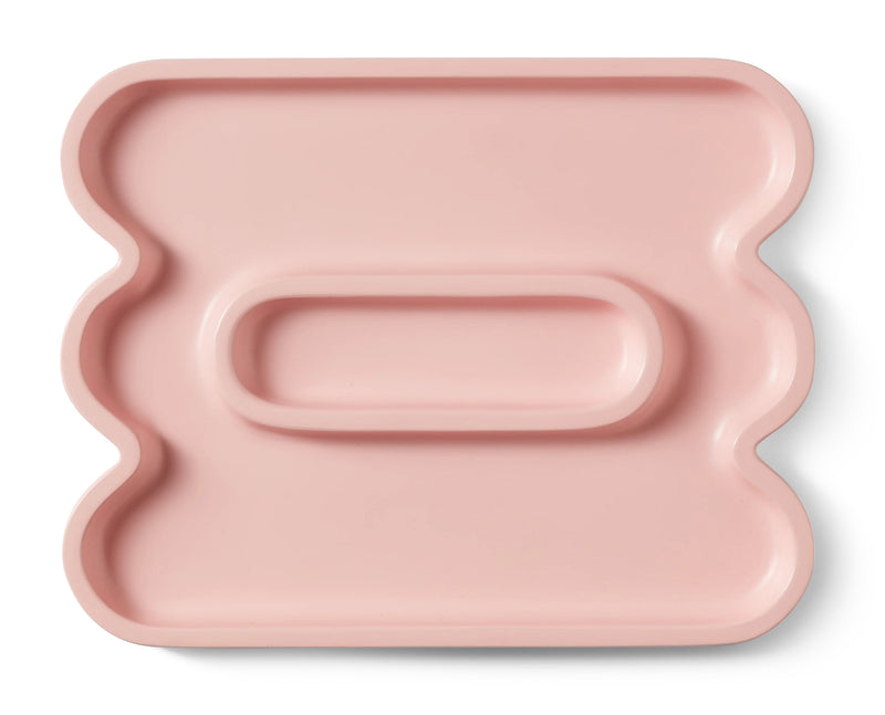 Resin tray pink catchall by Spanish design brand Octaevo, available at www.cuemars.com