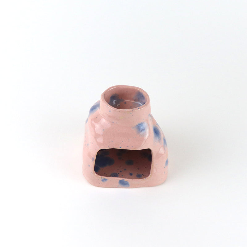 Ceramic oil burner in pastel pink and blue by Polish ceramic studio Siup