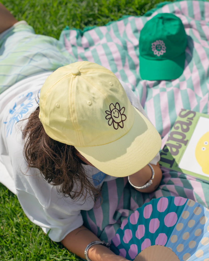 Silly Flower Dad Cap, designed by Tarta Gelatina, perfect for Summer. Durable and designer. Available at Cuemars.