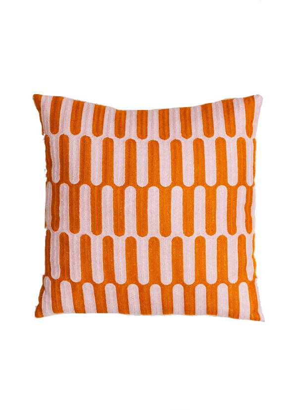 Ziggy Cushion by Tarta Gelatina – 45 × 45 cm hand-embroidered organic cotton cushion cover in wavy orange & pink pattern, sustainable artisan design