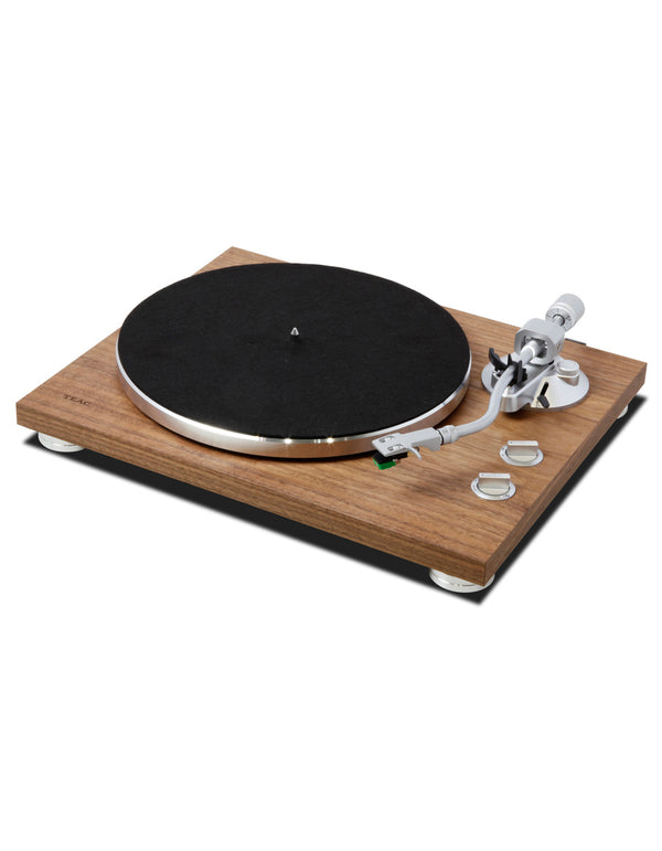 Walnut turntable with engraved logo TEAC on the left hand side, metallic finishes 