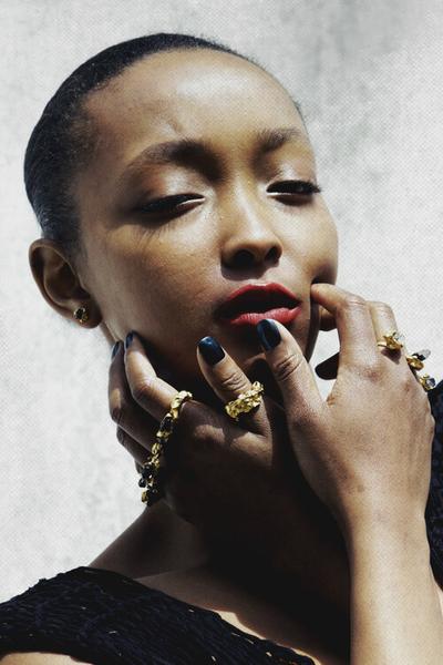 Crush Sculptural Ring - Gold
