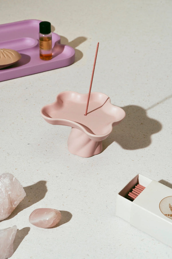 TEMPLO-INCENSE-HOLDER-pink-octaevo-cuemars