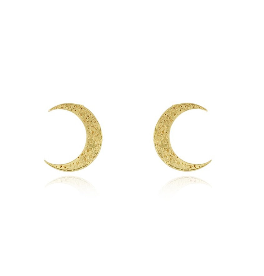 18K Gold Moon and Star Earrings | The Jewelry Vine