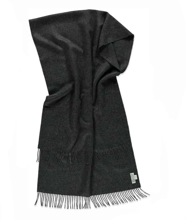 detailed picture of handmade super soft baby alpaca shawl by so cosy in charcoal available online and at the store