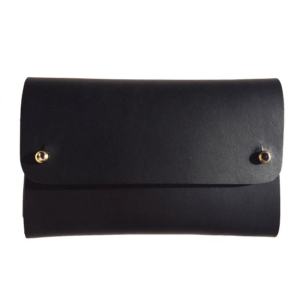 Vegetable tanned leather black card wallet handmade by slow fashion UK brand Kles