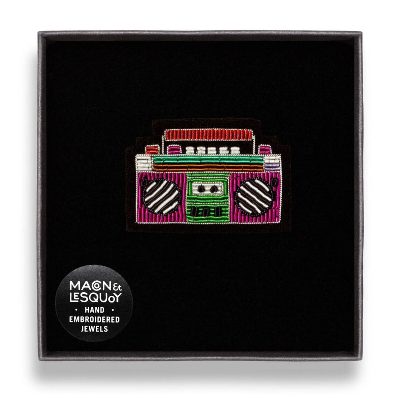 maconetlesquoy-ghetto-blaster-handmade-brooch-cuemars