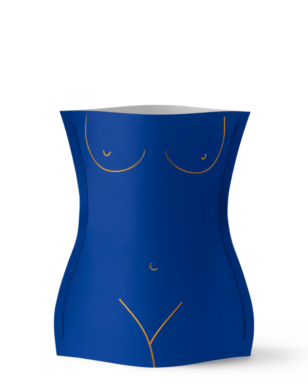 Picture of a handmade waterproof mini paper vase by Barcelona based design studio Octaevo