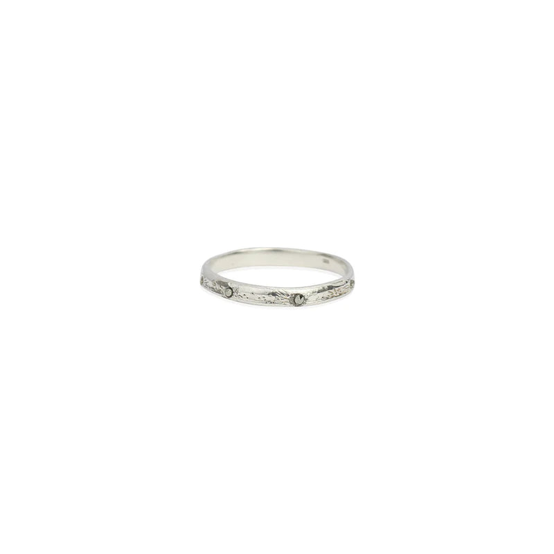 moon crater ring handmade in oxidised silver by London based jewellery designer Momocreatura. Available at www.cuemar.com