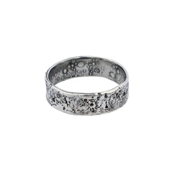 moon crater ring handmade in oxidised silver by London based jewellery designer Momocreatura. Available at www.cuemar.com