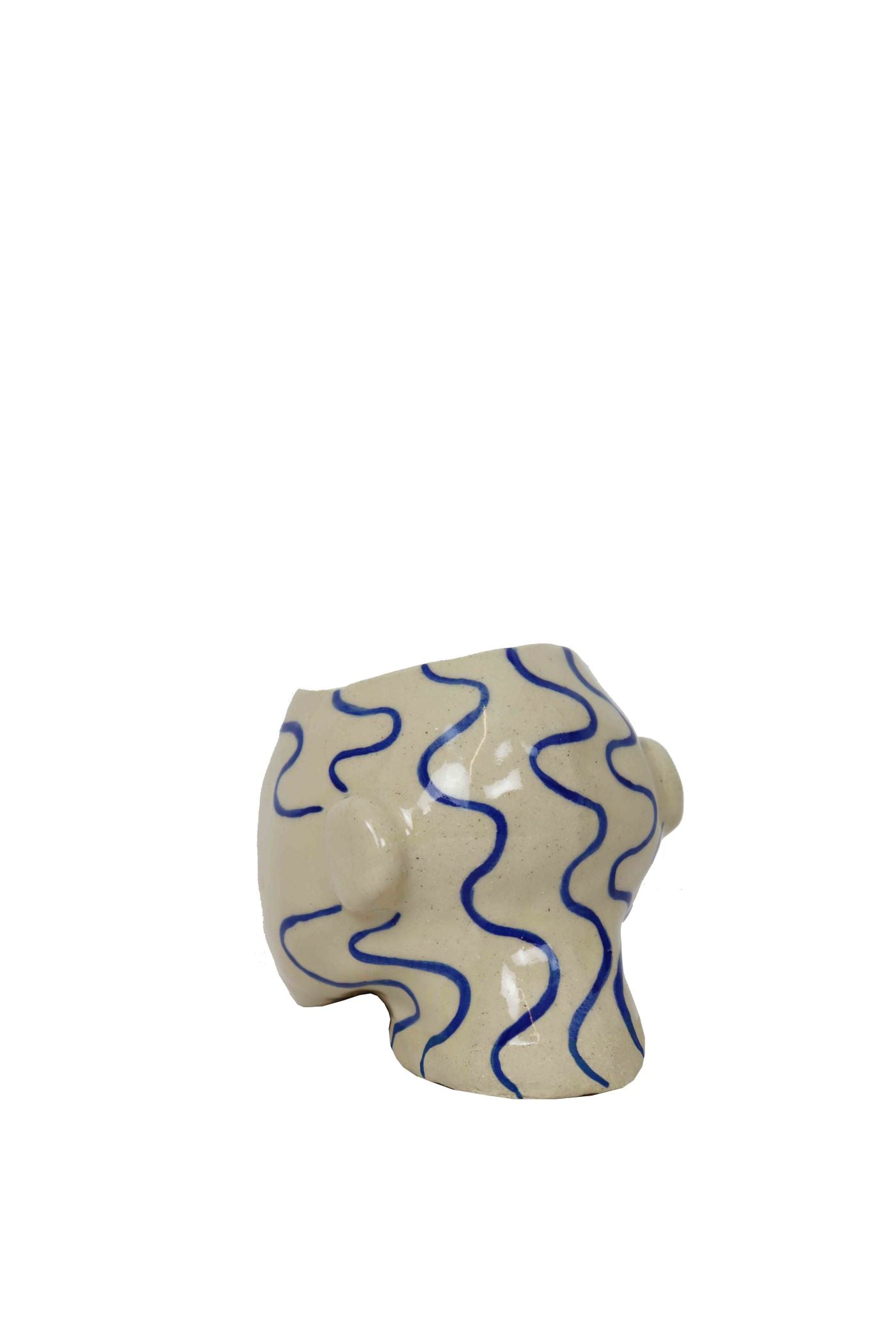 product picture of handmade head pottery planter by Sophie Alda for Cuemars