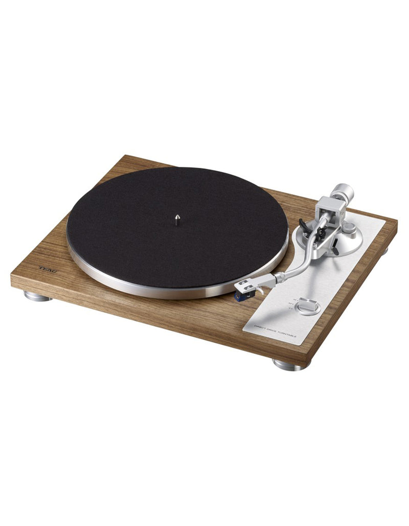 Discover the TN 400BT Bluetooth Turntable by TEAC. Play your vinyls in a high tech stylish record player. Get yours online or at one of our London stores.